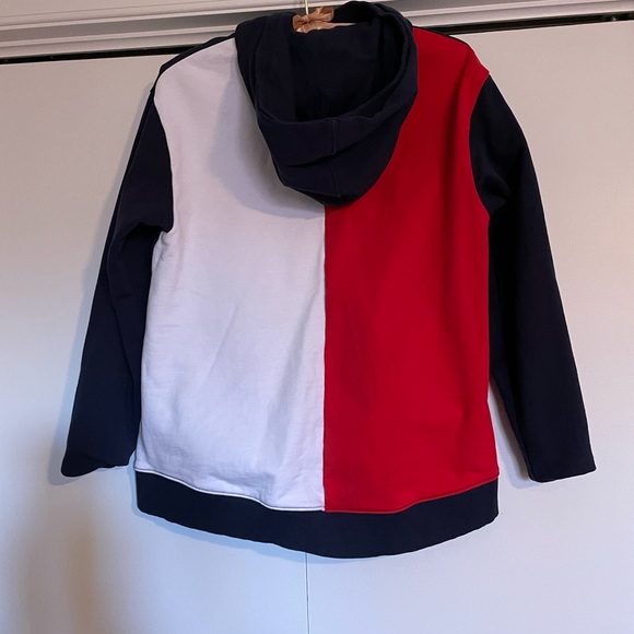 Tommy hoodie. Hardly worn. - Picture 2 of 3